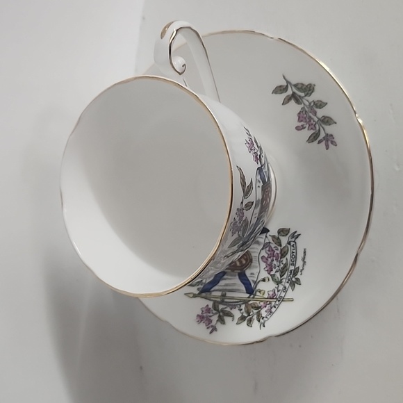 Royal Grafton Bone China Teacup and Saucer made in England - Picture 5 of 7